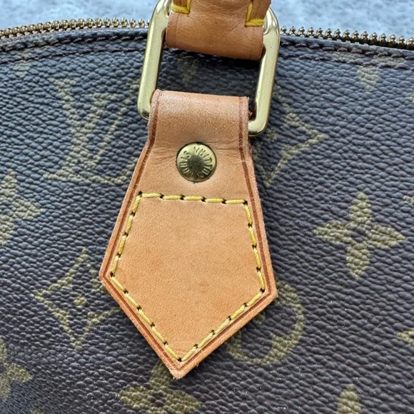 Louis Vuitton Vintage Alma Brown Monogram Handbag - Picture 4 of 10